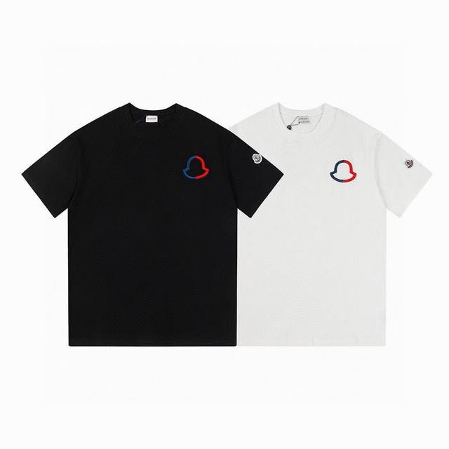 Style number: 812 Moncler's price is actually quite advantageous. Those who have