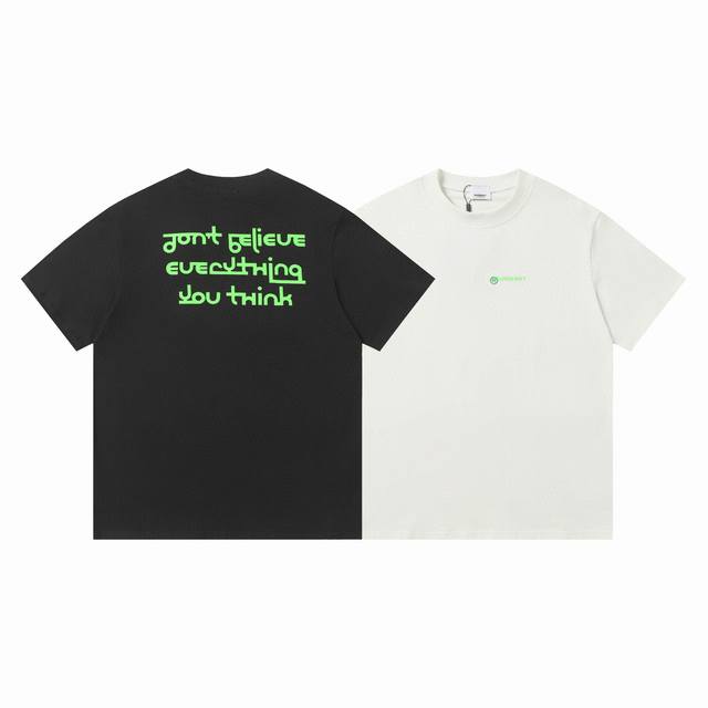 Model number: 715 Burberry classic printed short-sleeved T-shirt for men and wom
