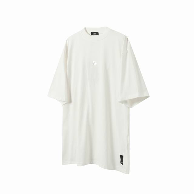 F22 Fendi 25Ss Metallic Silver Ff Short-sleeved T-shirt The fabric is made of 28
