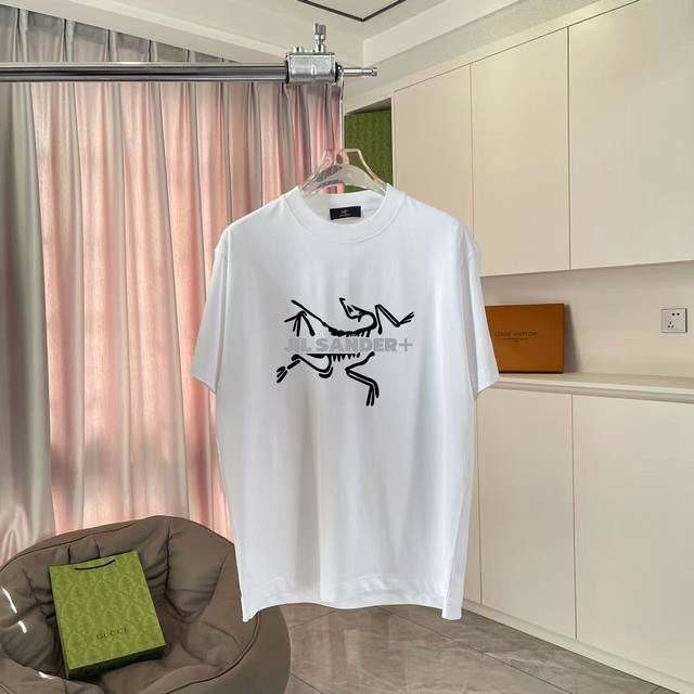Arc'teryx* Arc'teryx 2025 summer new personalized logo printed short-sleeved T-s
