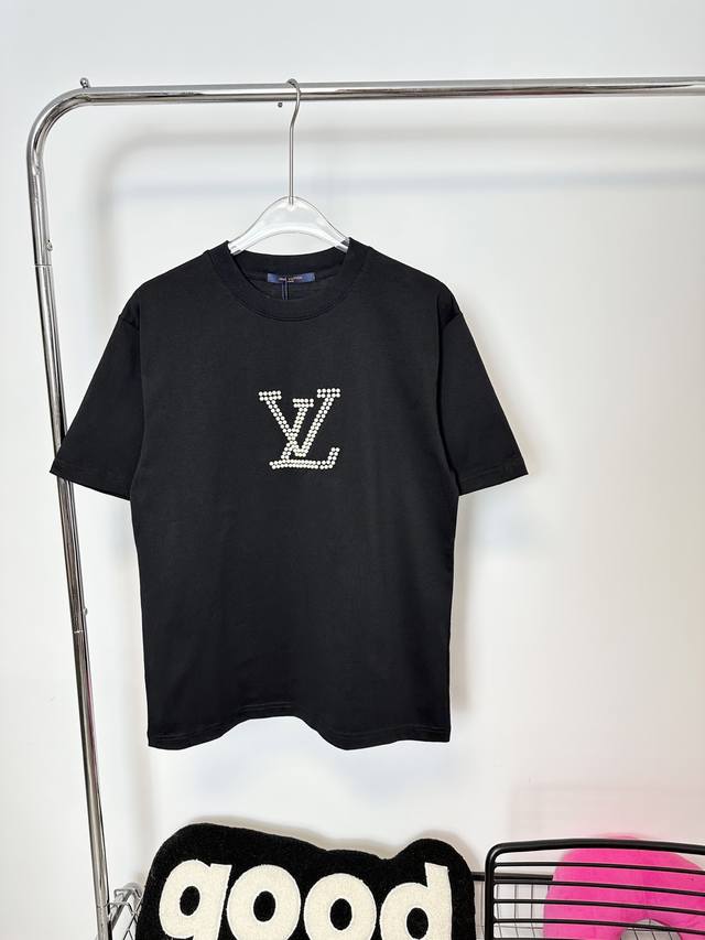 Style number: Hmy139# Lv Louis Vuitton pearl foamed beads couple short-sleeved T