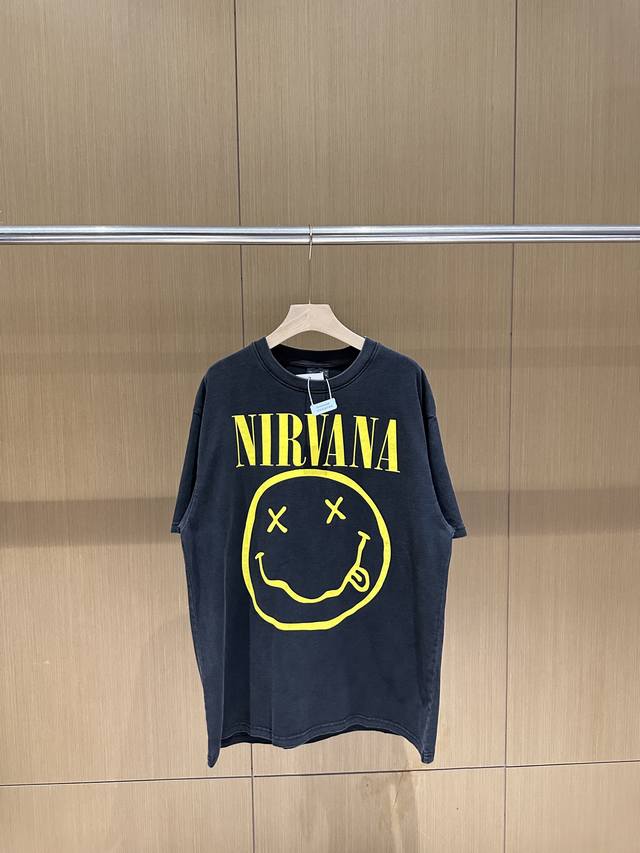 Nirvana Kurt Cobain Retro washed and distressed Vintage rock band short-sleeved