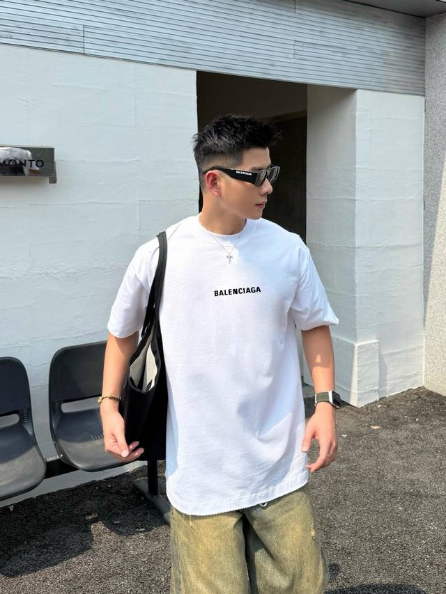 Balenciaga 2025Ss new spring and summer short-sleeved cotton plain fabric, re-wa