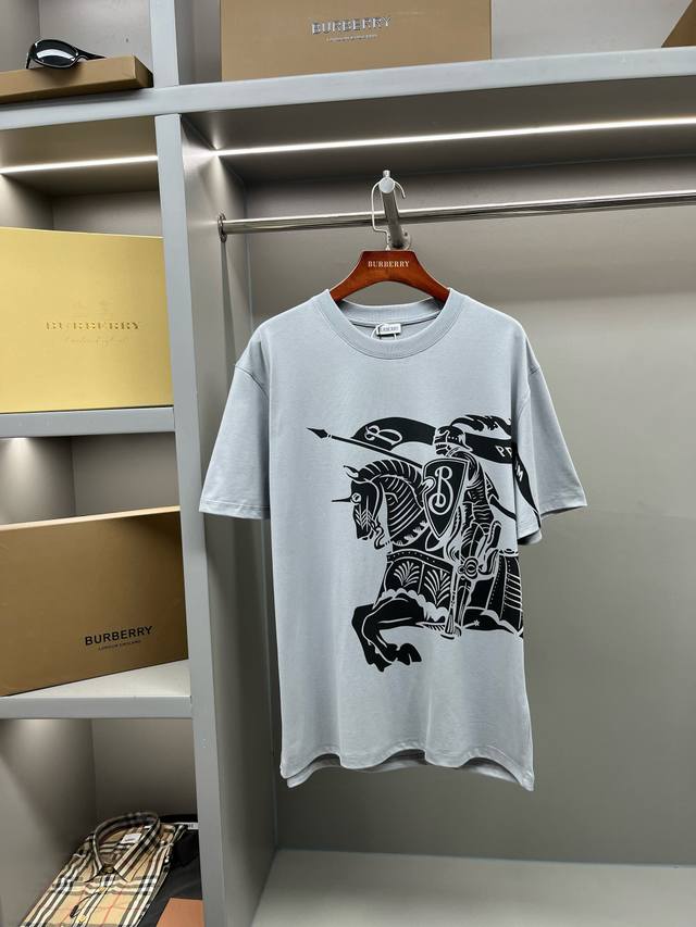 Equestrian Knight Logo Cotton Short Sleeves A late arrival of good products and