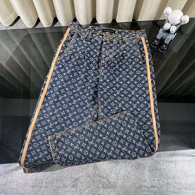 Louis Vuitton 25Ss new Precoll dog series monogram full-print side leather jeans