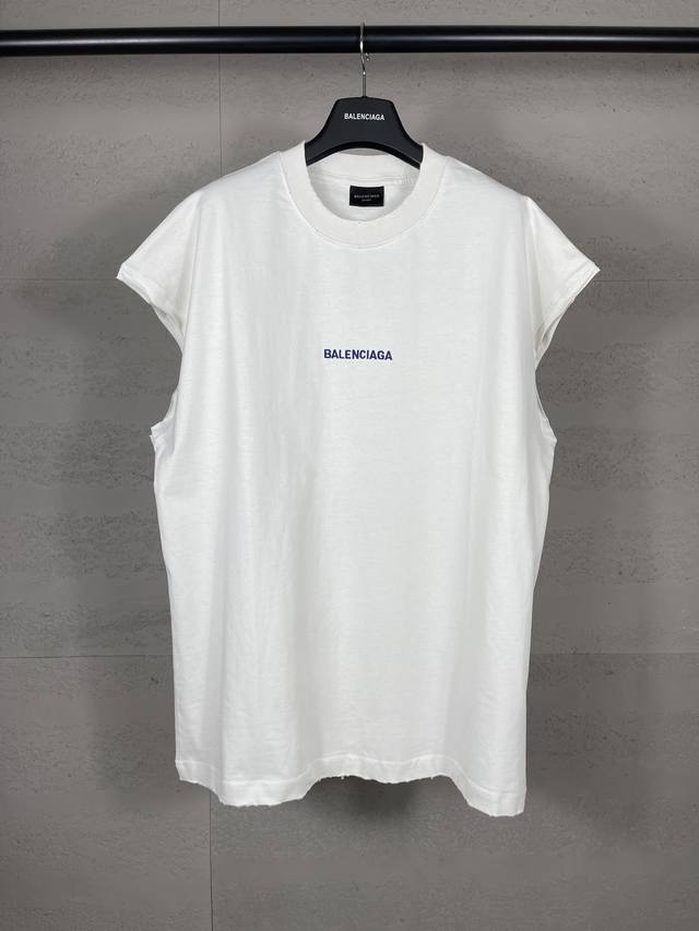 Real photos of the top version. Official quality Balenci*Ga 25 new style. The fr