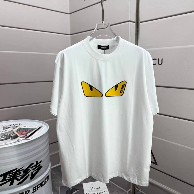 Fen* Fendi 2025 spring and summer new short-sleeved T-shirt classic letter three