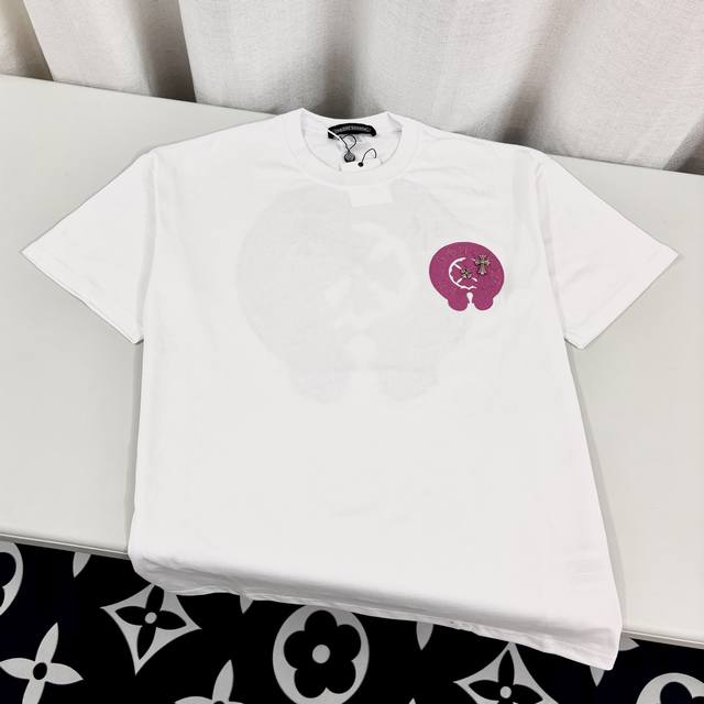 High version Chrome Hearts leather logo horseshoe cross short sleeves! The front