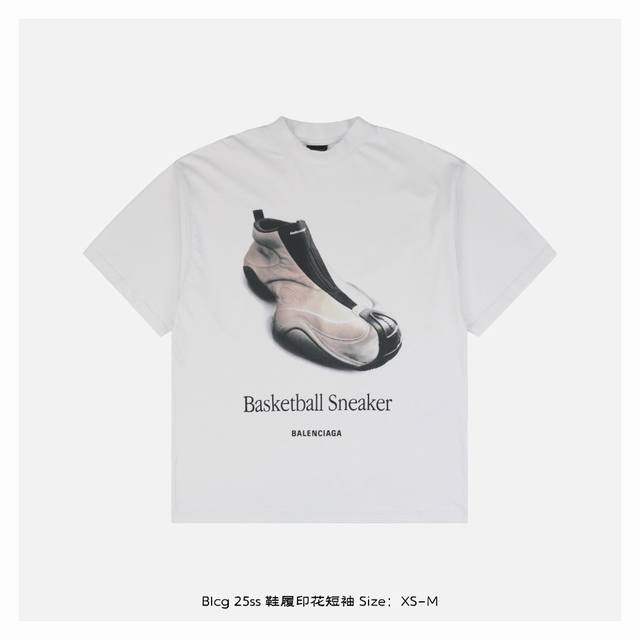 Balenciaga 25Ss shoe print short sleeve The fabric uses the original consistent