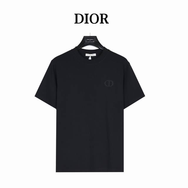 Dior classic Cd embroidered letter short sleeves are made of customized fabrics.