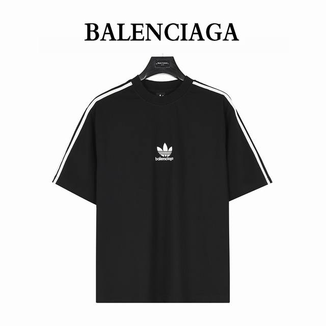 Balenciaga X Adidas joint clover logo laminated short-sleeved T-shirt The fabric