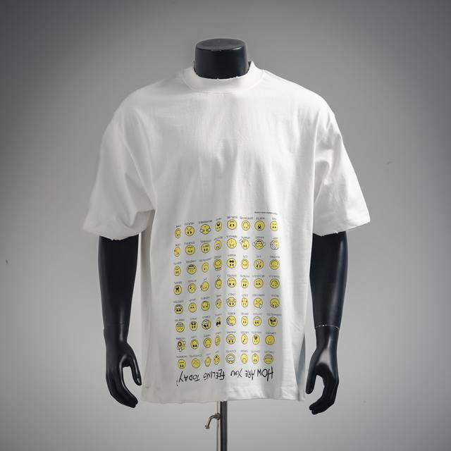 Balenciaga 24Ss New Balenciaga Emoji Print Short Sleeve T-shirt Ripped Loose Ver