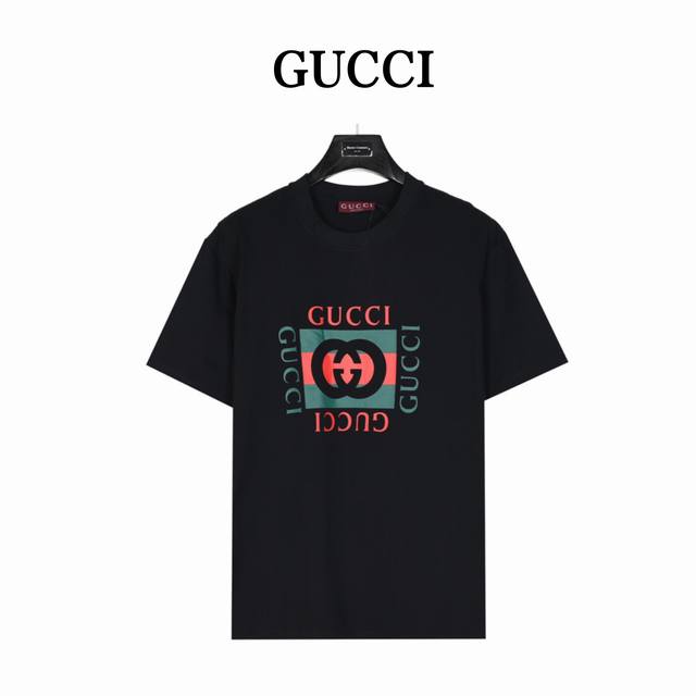 Gucci Gucci Interlocking G print short sleeve T-shirt This piece is from the Guc
