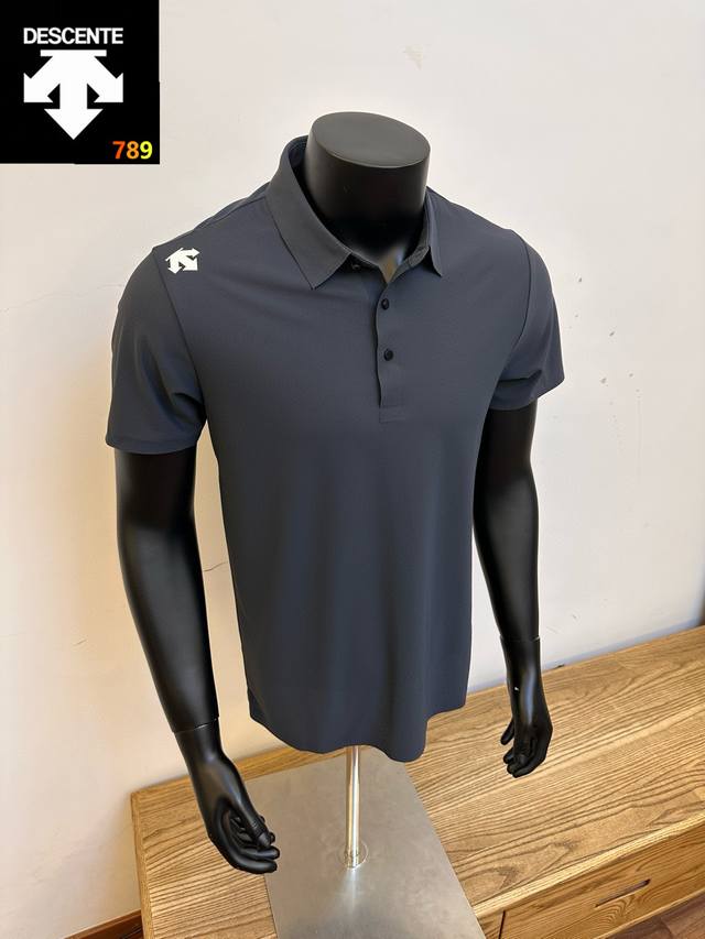 Descente's classic basic lapel chest label small logo ice silk seamless Polo sho