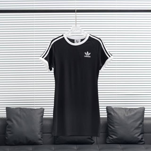 Factory P direct supply AdidasحClover 6311 round neck T-shirt mid-length skirt C