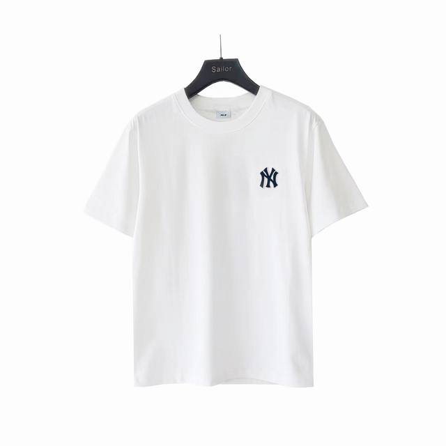 Actual details + size chart Mlb T-shirt with front patch and back embroidered lo