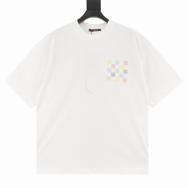 Louis Vuitton Lv25Ss multi-colored flag short-sleeved T-shirt This T-shirt is kn