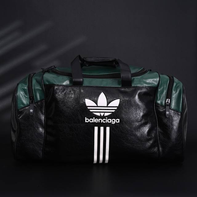 Balenciaga Blcg x Adidas three-leaf clover letter three-bar distressed fine-grai