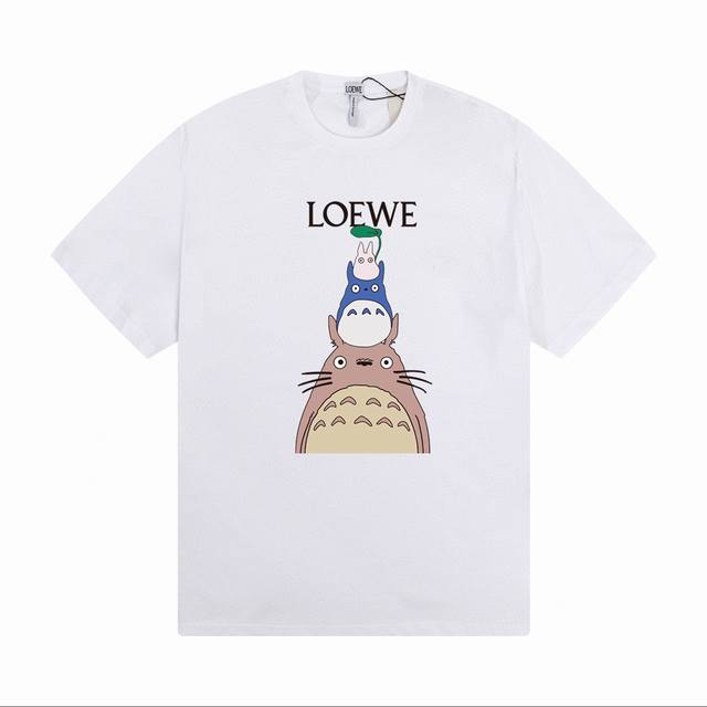 Loewe's new Spirited Away Totoro short-sleeved top, with cartoon prints that eas