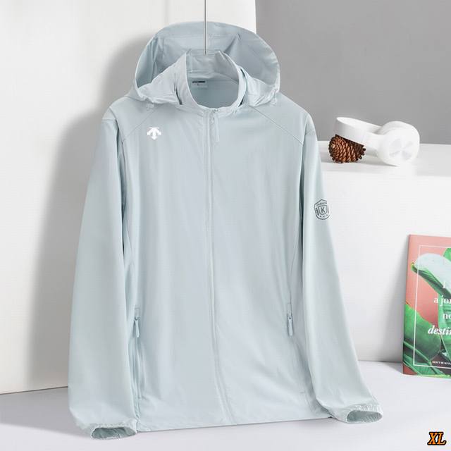 Descente exclusive real shot of the new summer high-quality waterproof and oil-p