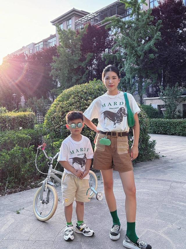 Adults and children White T-shirts for summer parent-child Mardi Dachshund T-shi
