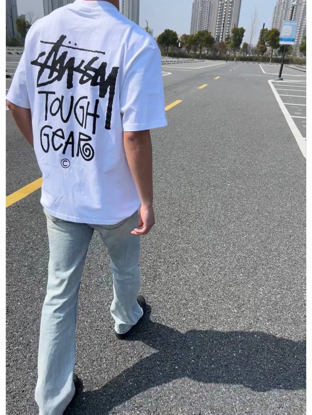 Stussy's most popular printed short-sleeved T-shirt this year has a fashionable