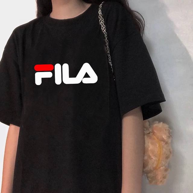 Fila's neutral style round neck cotton short-sleeved T-shirt combines the iconic