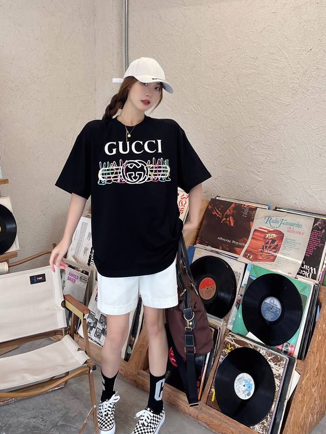 Gucci New Year series rabbit logo printed short-sleeved T-shirt, Gucci* brand pr