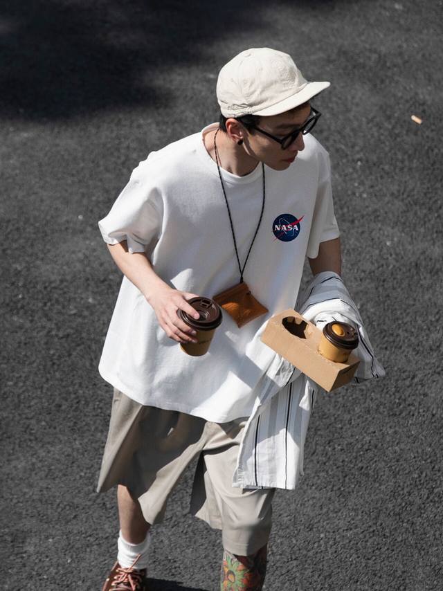 New arrival! Elements collide, super eye-catching! Nasa classic small logo coupl