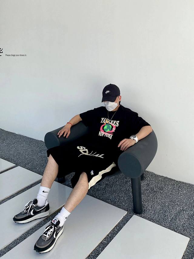 New arrival! Mlb-Ny classic short-sleeved T-shirt! Simple, individual, highly re
