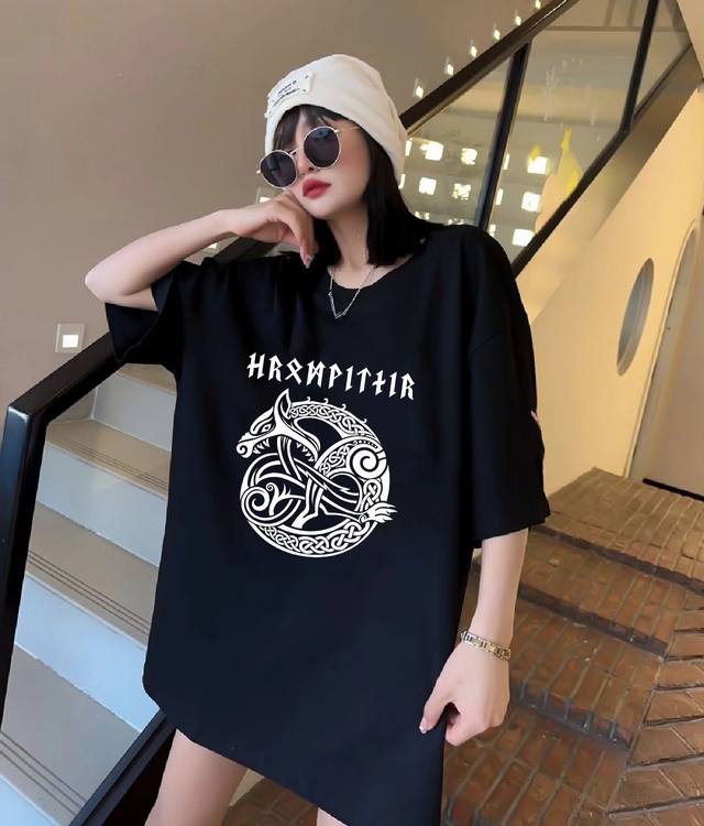 New arrival! Chrome Hearts classic short-sleeved T-shirt, the minimalist design