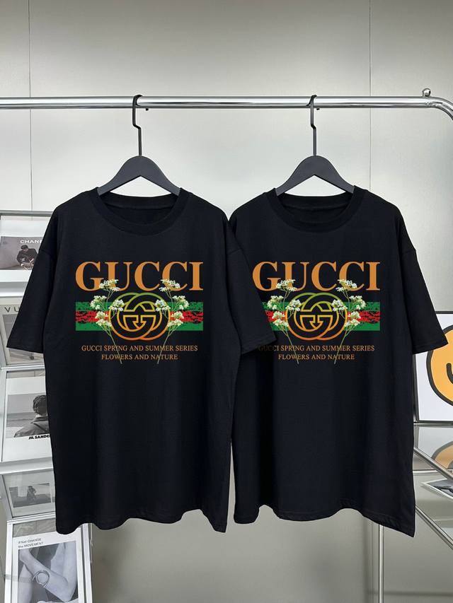 Gucci couple short-sleeved T-shirt Product parameters 220g double sand fabric, t