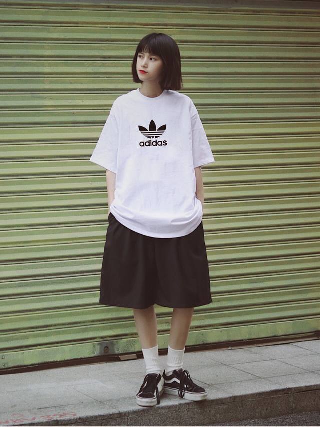 New arrival! New styles are available on the official website of Adidas! Minimal