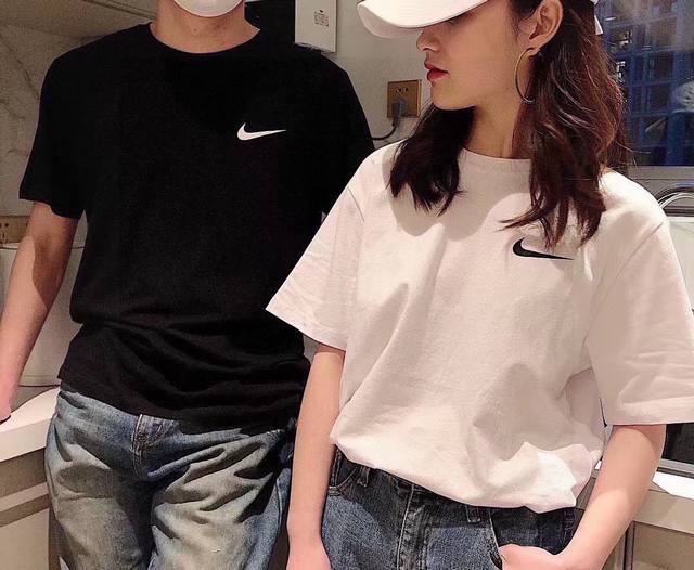 New arrival Nike Nike swoosh summer solid color short-sleeved T-shirt Couple sty