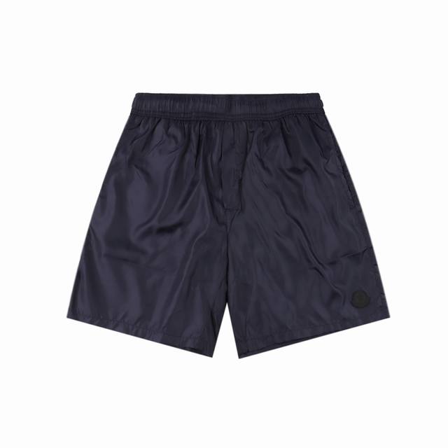 Moncler 25Ss Side Reflective Logo Print Shorts Made of quick-drying nylon woven