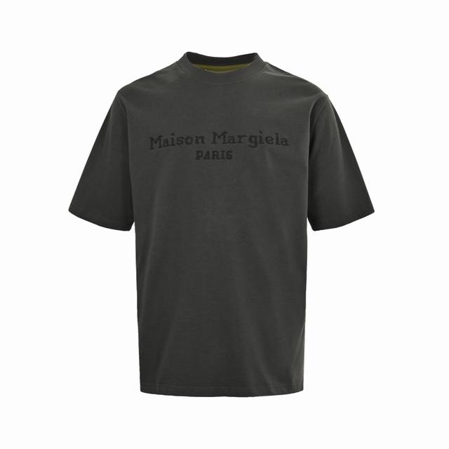 Maison Margiela 25Ss embroidered letter short sleeves Fabric is woven and dyed 2