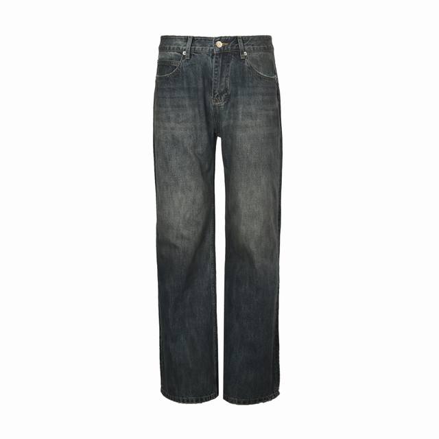 Balenciaga 25Ss low-rise jeans are made of high-density cotton denim, which is s
