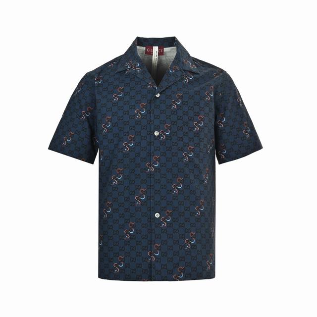 Gucci Snake Print Short Sleeve Shirt The snake pattern is ingeniously presented