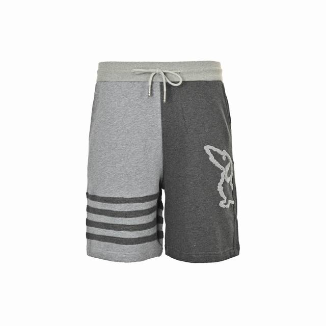Thom Browne four-bar animal embroidered shorts The fabric is made of professiona
