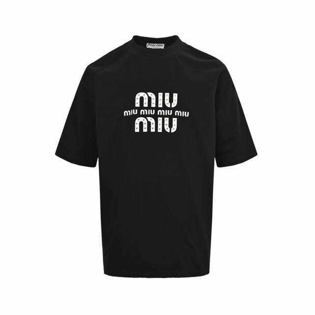 Miu Miu Big Letter Pearl Short Sleeve With its exquisite and simple style, it is