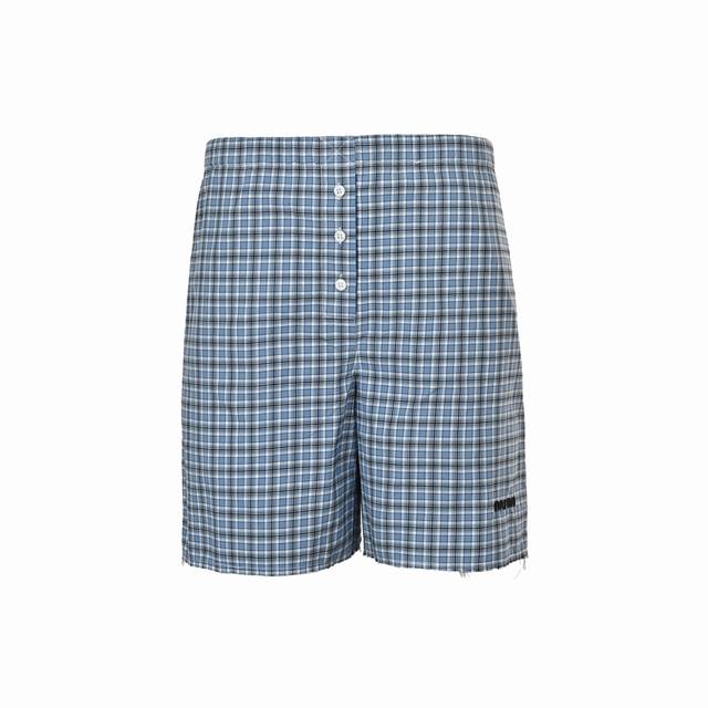 Miu Miu Embroidered Small Logo Plaid Shorts Cotton fabric is comfortable and bre