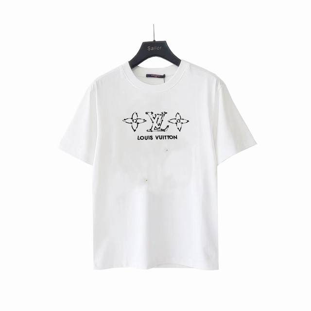 Actual details + size chart Louis Vuitton three-flower embroidered small logo sh