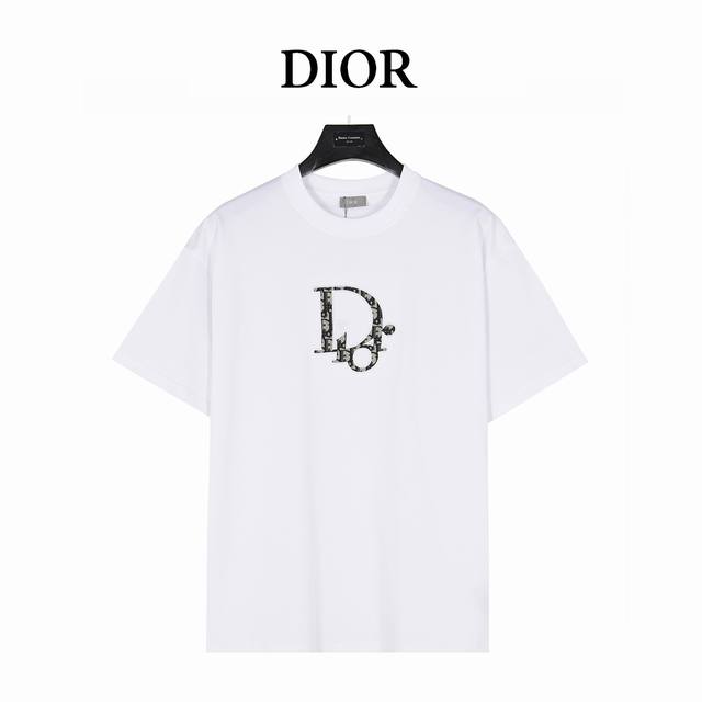 Dior 25Ss monogram patch embroidered short-sleeved T-shirt This T-shirt is from
