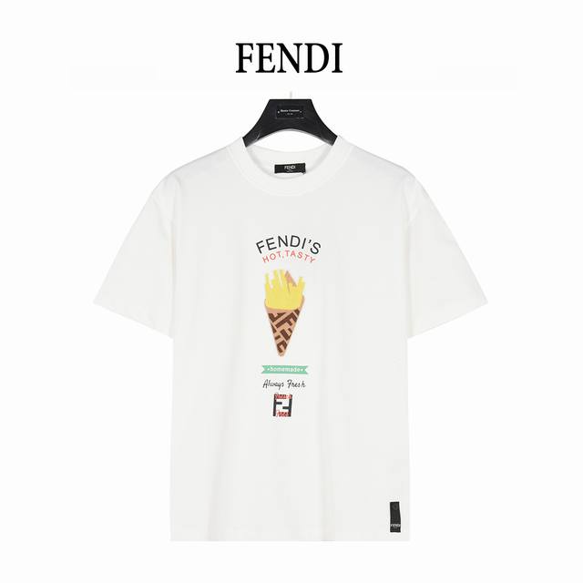 Fendi 25Ss French Fries Embroidered Short Sleeve T-shirt The fabric is made of h