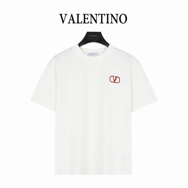 Valentino 25Ss chest logo laminated short-sleeved T-shirt The fabric is made of