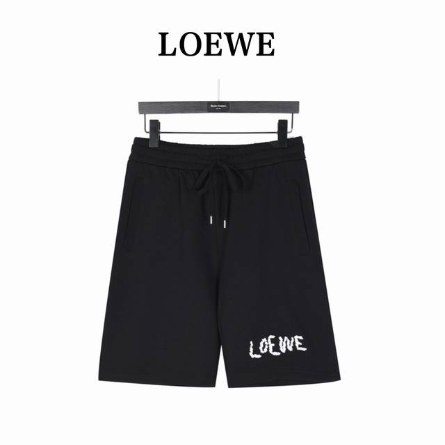 Loewe pocket patchwork logo embroidered shorts The fabric is made of 400G pure c