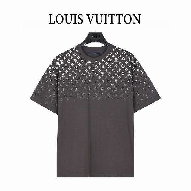 Louis Vuitton short-sleeved T-shirt with gradient prints The fabric is made of 3