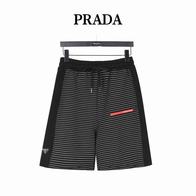 Prada side triangle striped shorts A brand new aesthetic inspiration and fun des