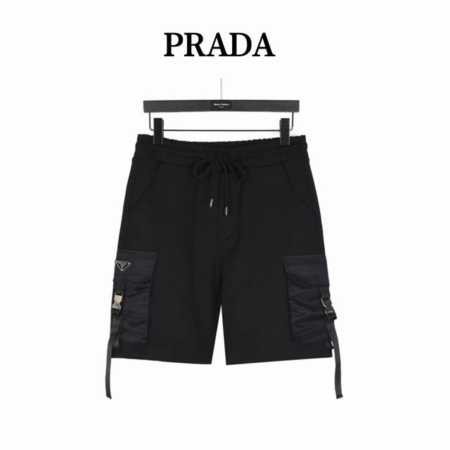 Prada side pocket lock work shorts original purchase, made of space cotton fabri