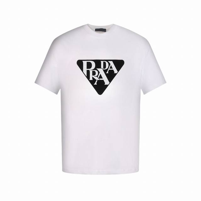 Prada Flocked Metallic Foam Film Short-Sleeved T-Shirt This model is unique in f
